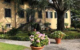 Villa Leoni